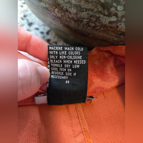 RQT size LG, petite, rich orange scroll print, 3/4 sleeve jacket. 2 LG buttons. - Picture 7 of 9